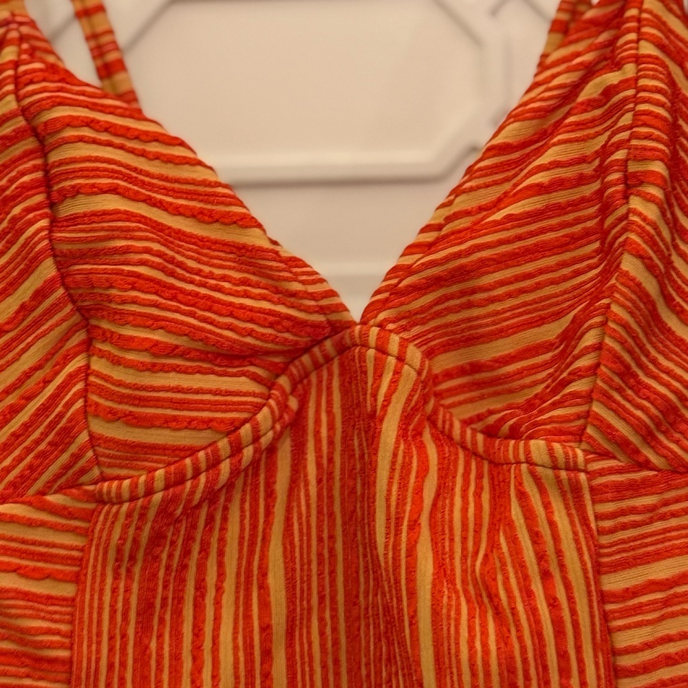 Seea Tia swimsuit cherry rib large L nwot - Picture 5 of 6